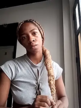 Shanelle   online show from 02-13-26, 12:49