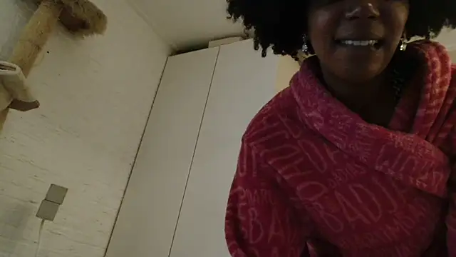 ROXYNL online show from 01-14-25, 01:26