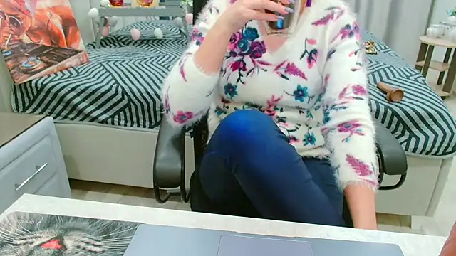 EveLove33 online show from 04-03-26, 04:35