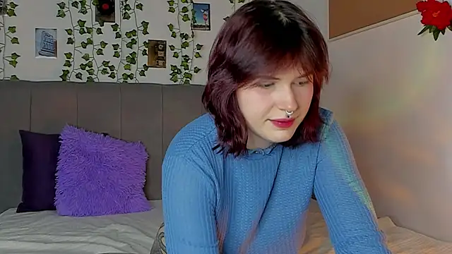 miss Lizzy online show from 02-11-25, 04:22