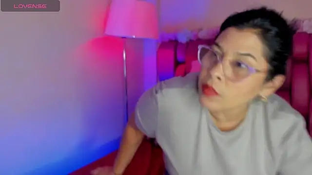desire matture online show from 02-18-25, 07:19