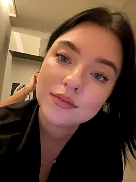 Angela Fosterr online show from 11-27-25, 07:25