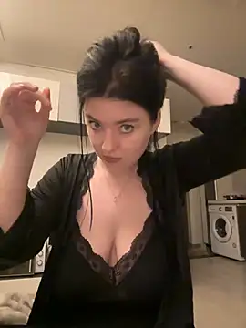 Snapshot of Angela_Fosterr chatting on 07-03-26, 05:52 Angela Fosterr online show from 07-03-26, 05:52
