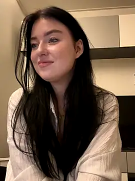 Snapshot of Angela_Fosterr chatting on 10-31-25, 04:25 Angela Fosterr online show from 10-31-25, 04:25