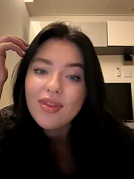 Snapshot of Angela_Fosterr chatting on 10-18-25, 05:37 Angela Fosterr online show from 10-18-25, 05:37