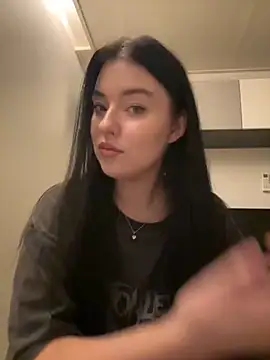 Angela Fosterr online show from 12-04-25, 07:13