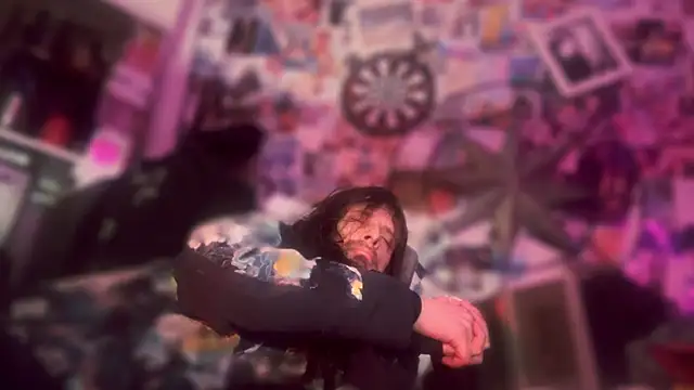 DownstairsSky online show from 02-09-26, 10:46