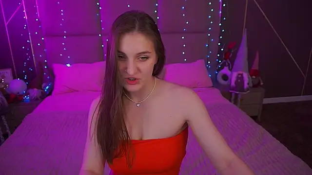 EmmyCharmm online show from 12-18-25, 06:29