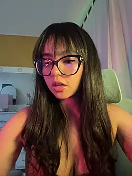 Olivia xd  online show from 11-05-25, 05:32