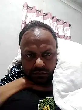 Niladri1410 online show from 01-23-25, 05:42