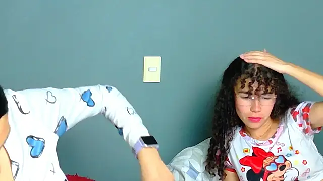 papigrande68 online show from 09-16-25, 07:59