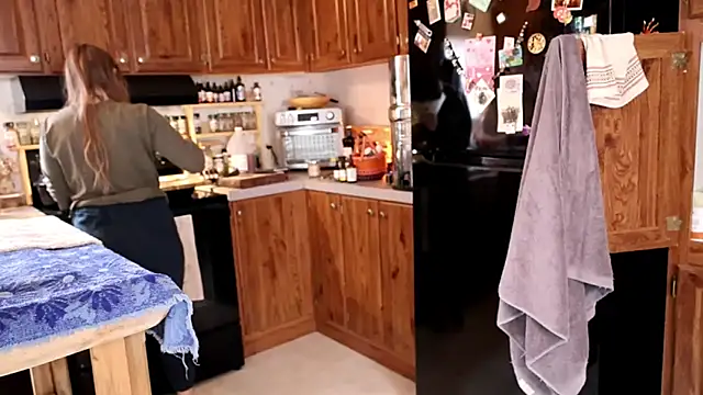 xxpixeyxx online show from 12-03-25, 04:28