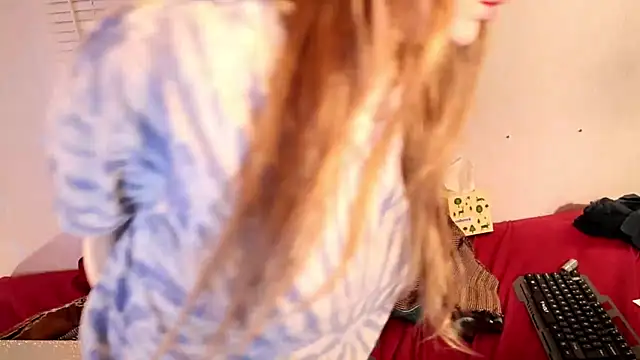 xxpixeyxx online show from 02-15-26, 12:00