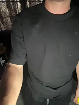 demonslayerr999 online show from 11-03-25, 09:18