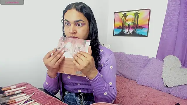 Andrys  online show from 10-26-25, 02:45