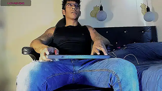 FuckHardlove online show from 03-04-25, 04:52