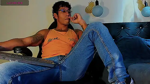 FuckHardlove online show from 02-27-25, 07:15