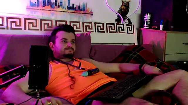 Snapshot of erotico69xxx chatting on 05-25-26, 01:27 erotico69xxx online show from 05-25-26, 01:27