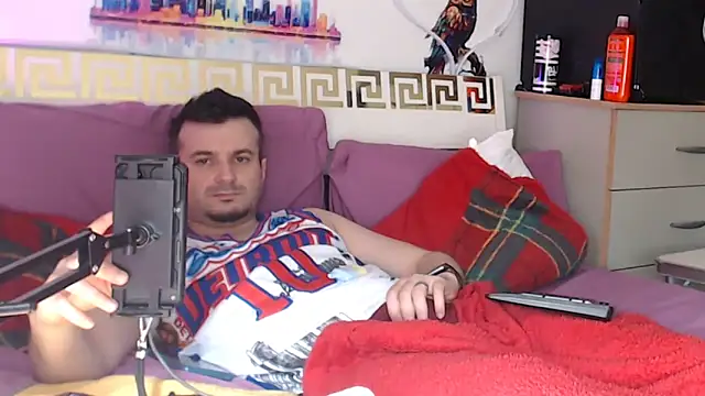 Snapshot of erotico69xxx chatting on 05-11-26, 04:04 erotico69xxx online show from 05-11-26, 04:04