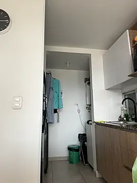 Ameellie online show from 11-04-25, 02:32