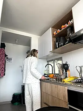 Ameellie online show from 09-12-25, 04:29