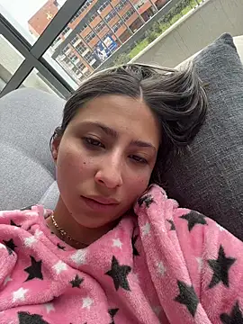 Snapshot of Ameellie chatting on 02-21-26, 04:09 Ameellie online show from 02-21-26, 04:09