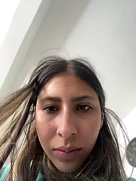 Ameellie online show from 04-29-26, 04:11