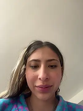 Ameellie online show from 10-22-25, 04:50