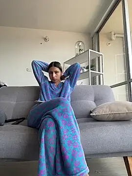 Snapshot of Ameellie chatting on 02-04-26, 05:08 Ameellie online show from 02-04-26, 05:08