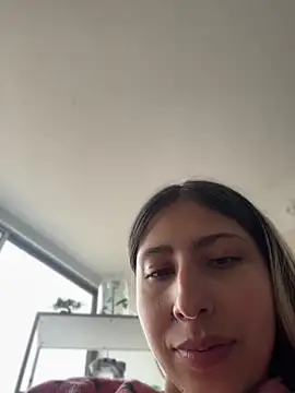 Ameellie online show from 05-21-26, 03:53