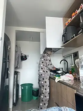 Snapshot of Ameellie chatting on 02-19-26, 04:26 Ameellie online show from 02-19-26, 04:26