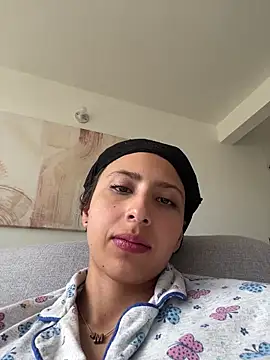 Ameellie online show from 11-23-25, 02:16