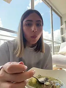 Ameellie online show from 04-04-26, 03:18