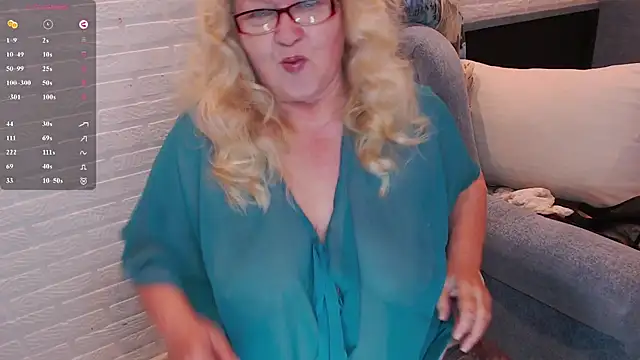 Marina Yourangel online show from 07-18-26, 01:14