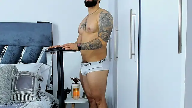 Zack Froone online show from 11-14-25, 01:15