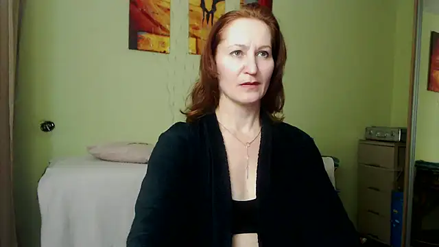 Snapshot of AmellyGrand chatting on 02-11-25, 06:33 AmellyGrand online show from 02-11-25, 06:33
