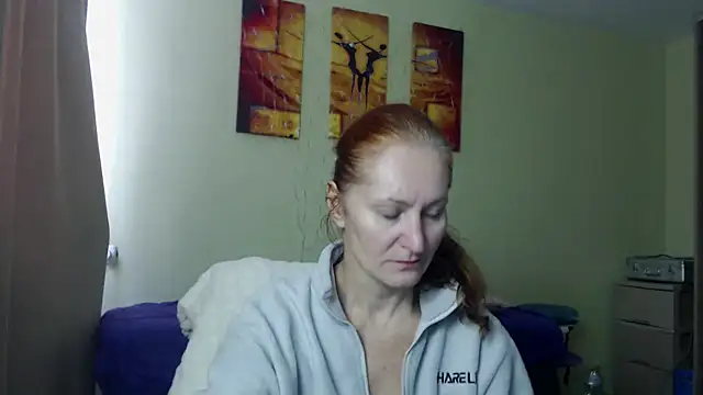 Snapshot of AmellyGrand chatting on 10-23-25, 12:26 AmellyGrand online show from 10-23-25, 12:26