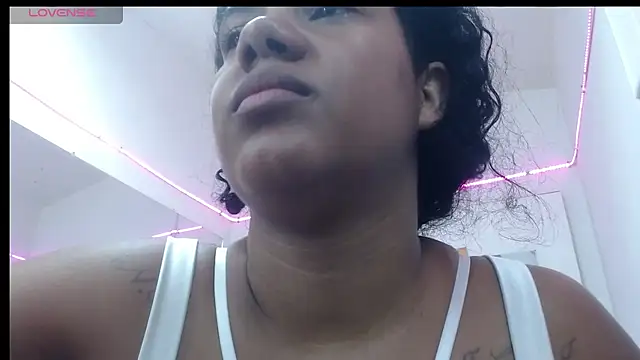 alegriamartinez online show from 10-29-25, 07:13