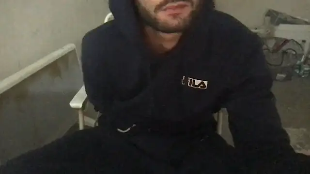 Snapshot of athenphysics chatting on 12-17-25, 10:59 athenphysics online show from 12-17-25, 10:59