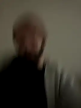 Snapshot of athenphysics chatting on 12-02-25, 11:06 athenphysics online show from 12-02-25, 11:06