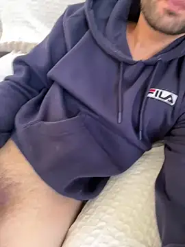 Snapshot of athenphysics chatting on 02-24-26, 12:39 athenphysics online show from 02-24-26, 12:39