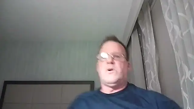 Cockrub1 online show from 11-05-25, 10:51