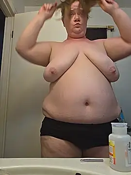 Snapshot of virgieblanca chatting on 11-10-25, 04:50 virgieblanca online show from 11-10-25, 04:50