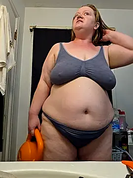 Snapshot of virgieblanca chatting on 10-04-25, 04:36 virgieblanca online show from 10-04-25, 04:36