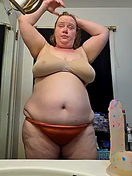 Snapshot of virgieblanca chatting on 10-05-25, 03:08 virgieblanca online show from 10-05-25, 03:08