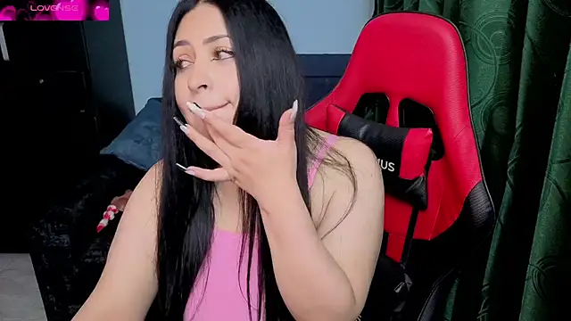 charlotee lovee69 online show from 06-20-26, 01:54