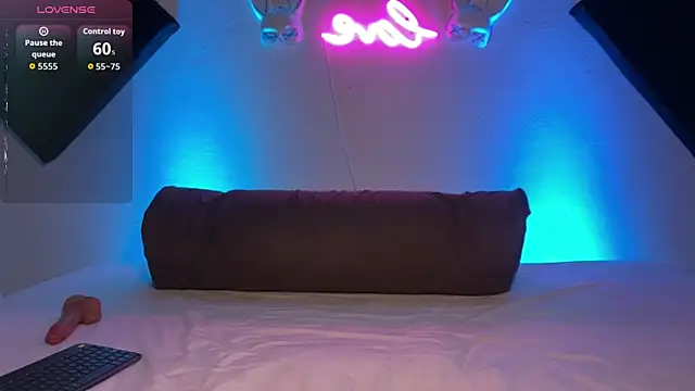 bunnyslovers online show from 10-29-25, 08:57