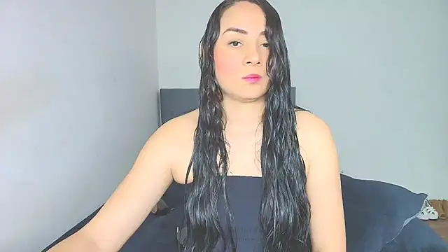 Snapshot of celeste_2023 chatting on 06-17-26, 02:22 celeste 2023 online show from 06-17-26, 02:22