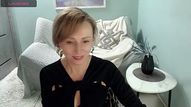 HornyMilf 777 online show from 09-14-25, 06:47
