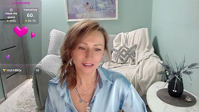 HornyMilf 777 online show from 10-18-25, 06:15